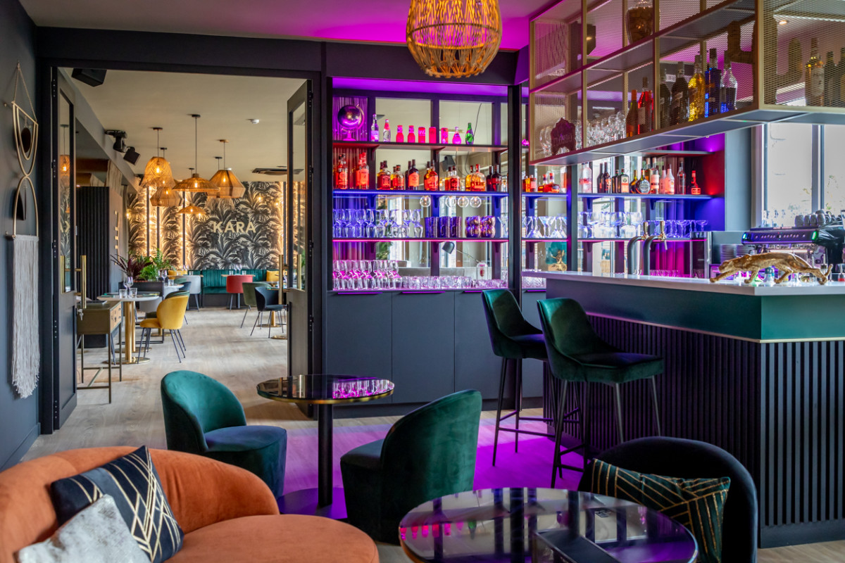 KARA Restaurant Bar Lounge, Hôtel KARA Restaurant Bar Lounge, Hôtel